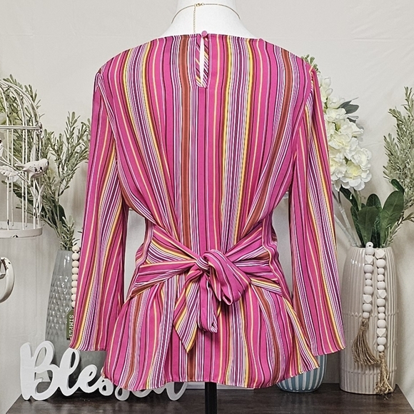 WORTHINGTON | WIDE RIBBON BACK BOW BELL SLEEVE BOUSE - Picture 9 of 16